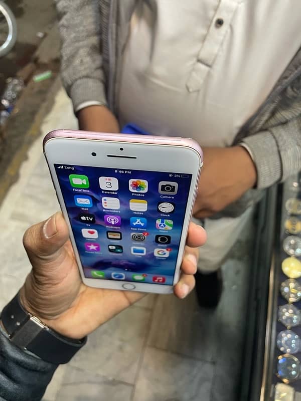 iPhone 7plus 128gb PTA Official Approved 7