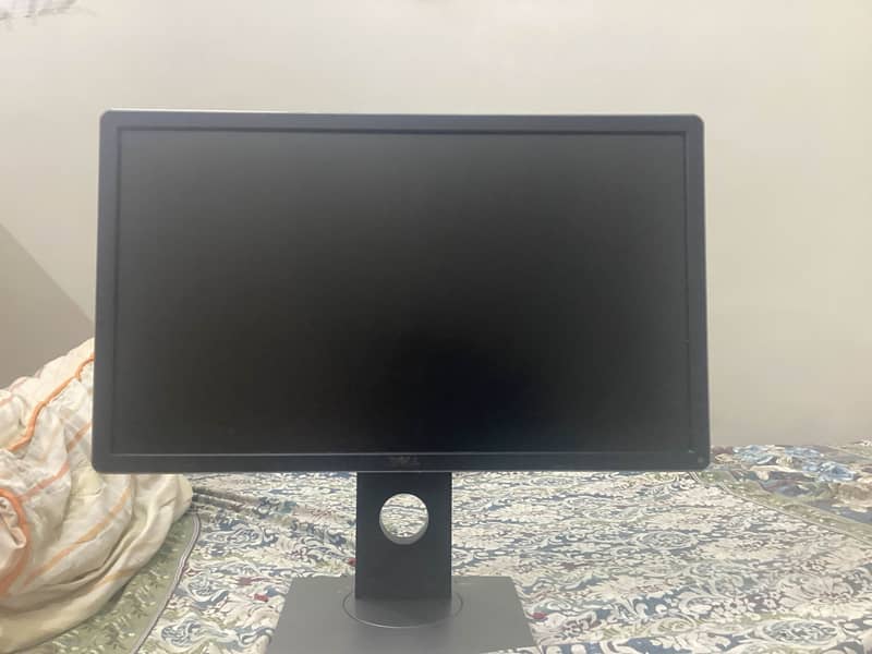 Selling my Dell Monitor (P2414H) 0