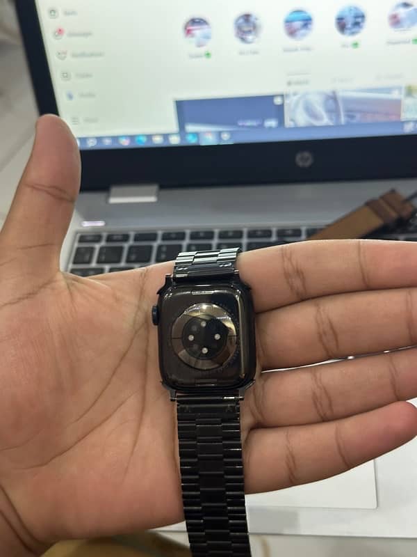 Apple Watch Series 7 2