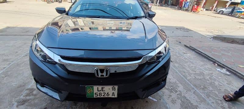 Honda Civic Oriel 2018 6