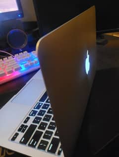 Macbook