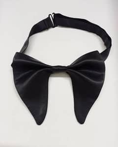 Oversized Bow Tie