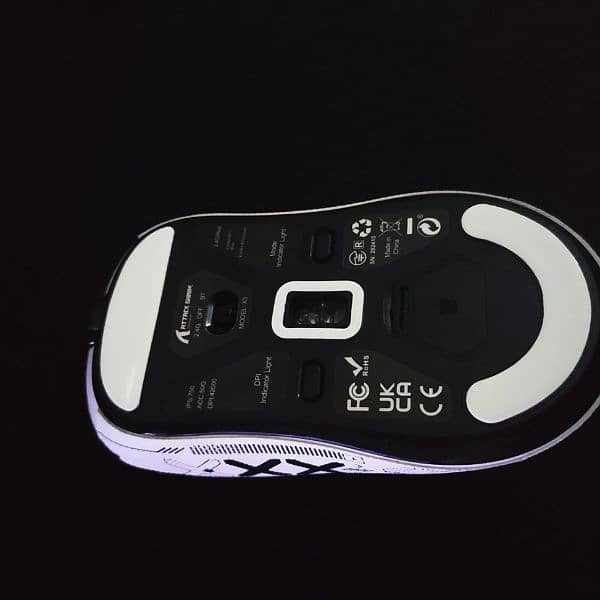 Attackshark x3 light weight wireless gaming mouse 2