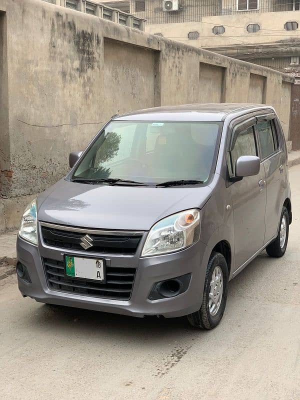 Suzuki Wagon R 2018 10