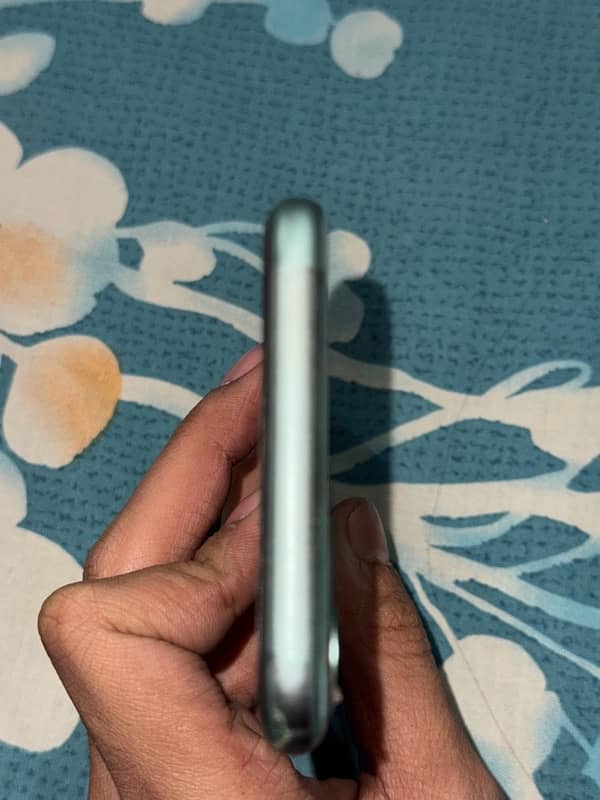 Iphone 11 PTA Aproved 0