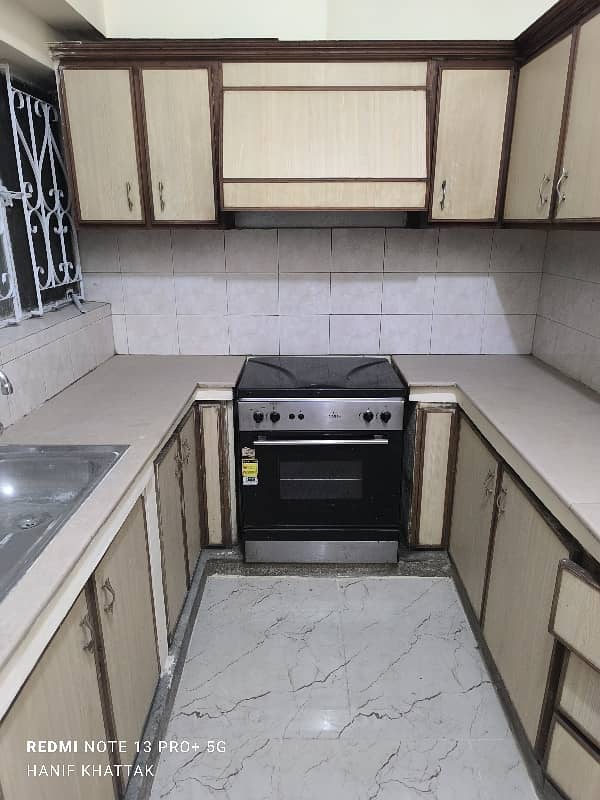 2 Beds &Amp; 2 Baths D Kitchen Ground Portion Available For Rental In G10 2