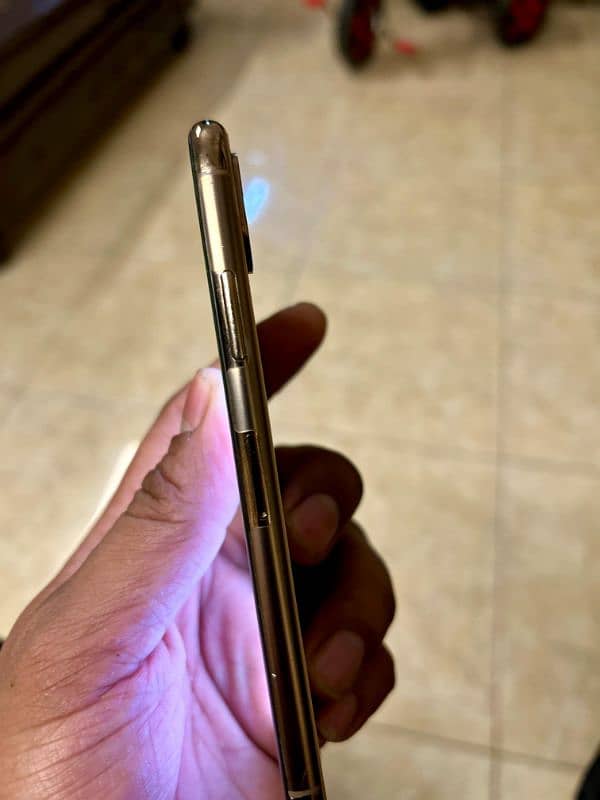 iPhone Xs 64gb Non PTA 2