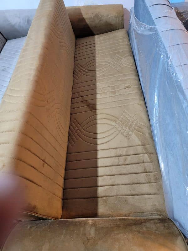 wood sofa comebed 10