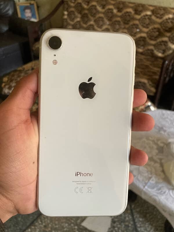 iPhone xr 2