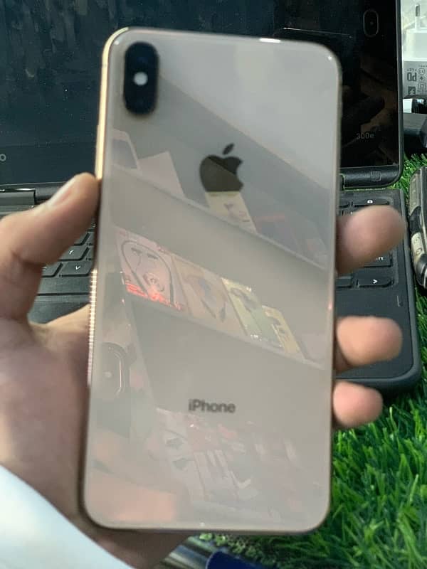 iphone XS Max factory unlock no pta 9