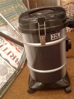 i zone 22 ltr vacum cleaner 1 time used