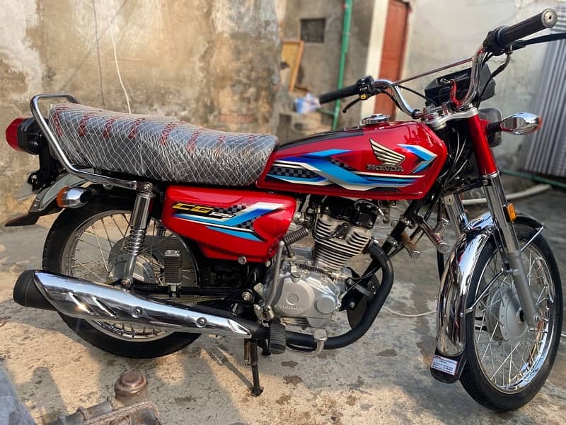 Honda 125 2024 Model Brand New All Punjab Number 1