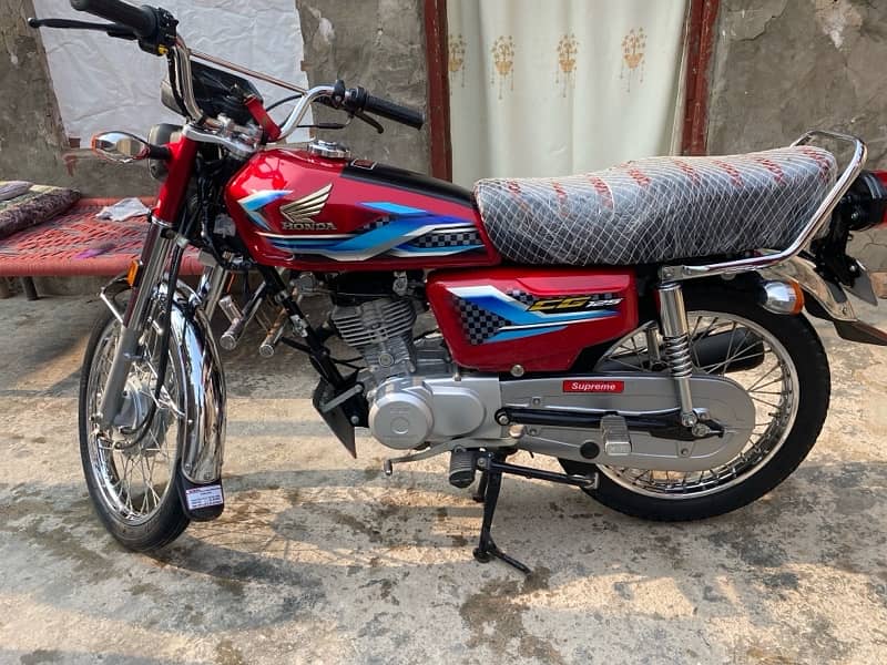 Honda 125 2024 Model Brand New All Punjab Number 2