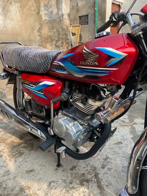 Honda 125 2024 Model Brand New All Punjab Number 7