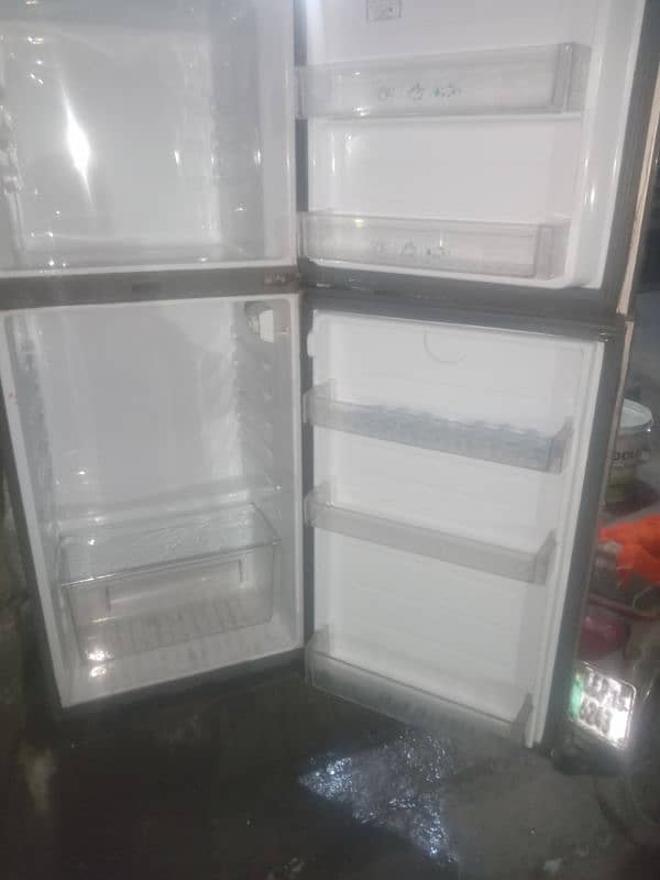 hire frige 5