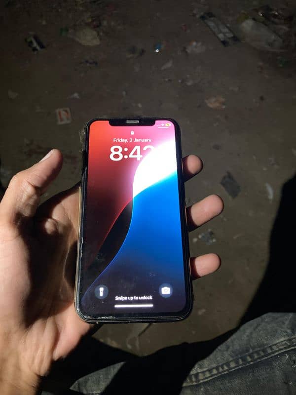 I phone 11 PRO 0