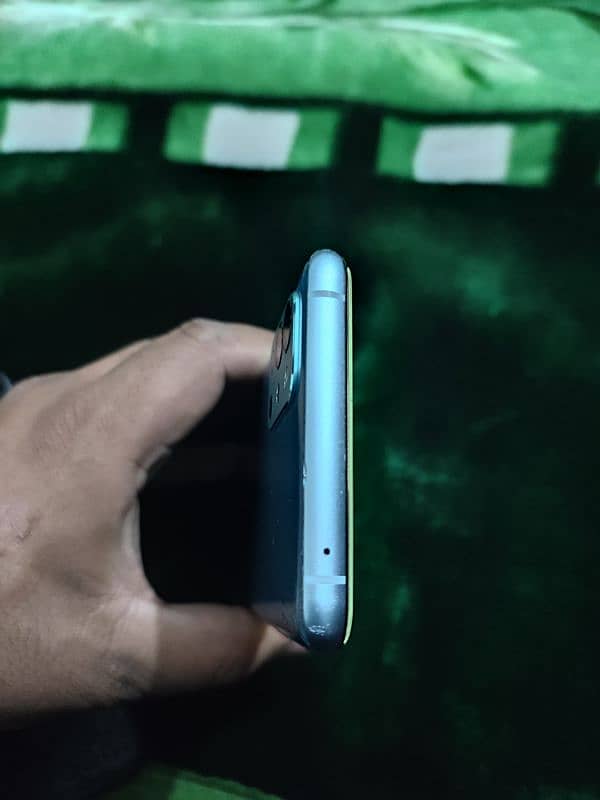 OnePlus 9r 8+8 gb ram 128 gb rom just back crake 9