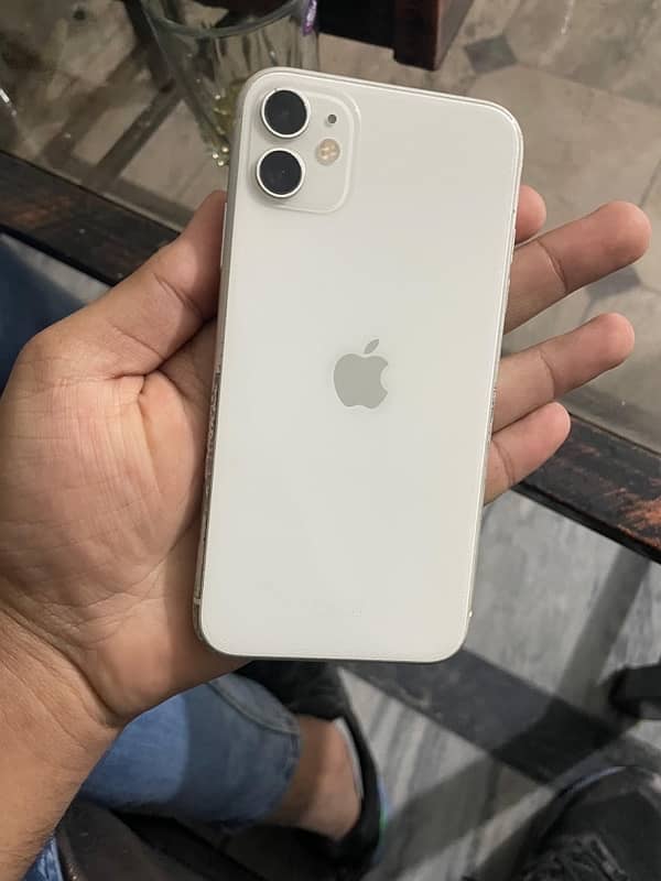 I phone 11 64 gb factory unlock 4