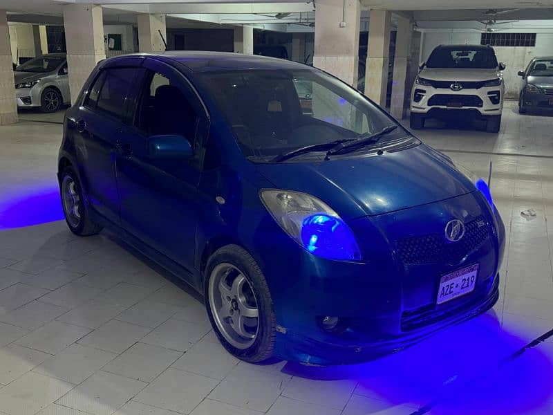 Toyota Vitz 2007 16