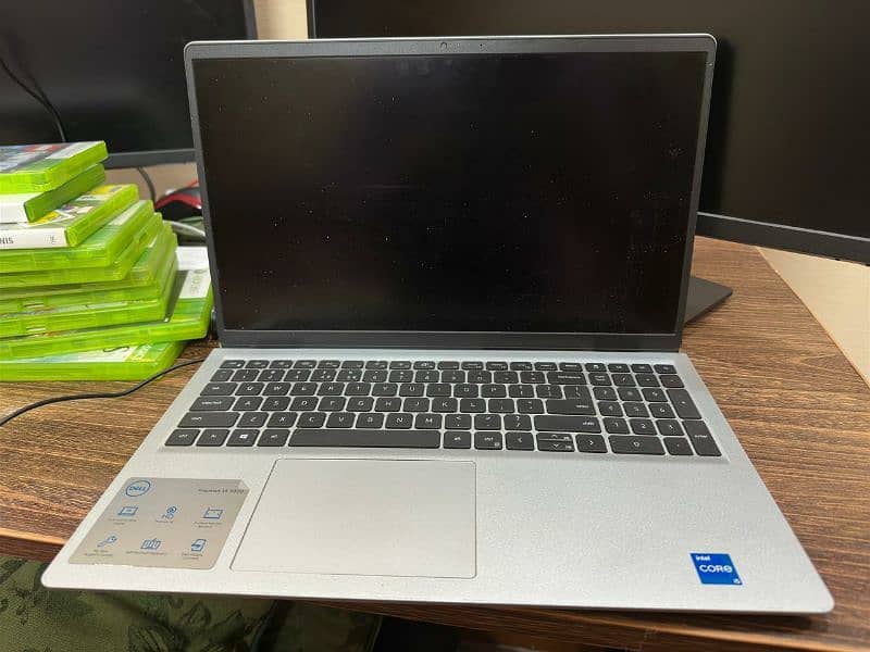 Dell latitude 3511 11th generation 32gb ram and 512SSD 3