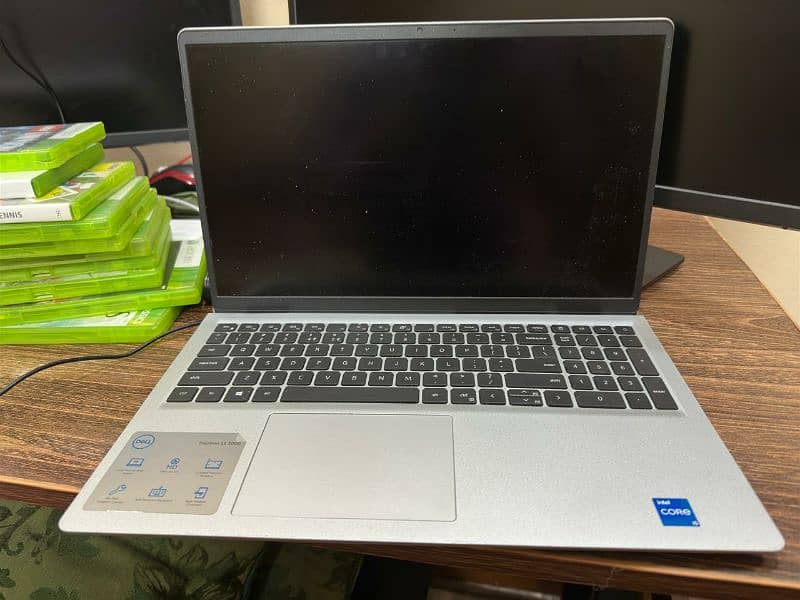 Dell latitude 3511 11th generation 32gb ram and 512SSD 5