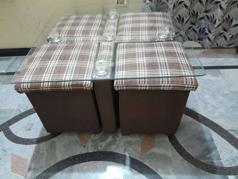 Mini Dining table urgent sale 1