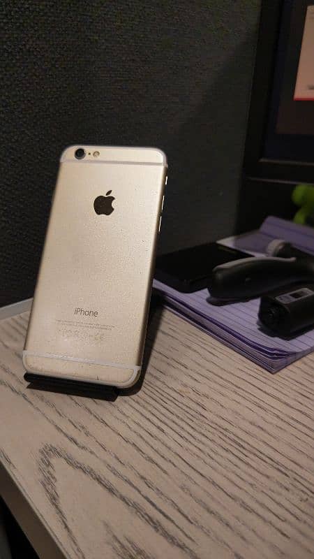 iphone 6 64GB  (PTA approved) for urgent sale 4