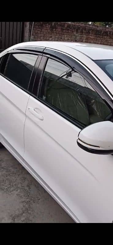 Honda City IVTEC 2021 4