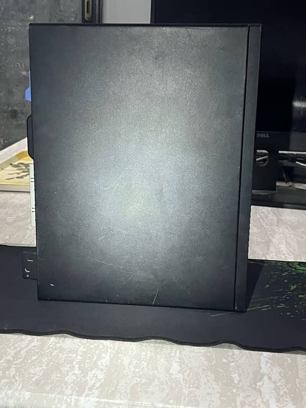 Dell OptiPlex 7040 2