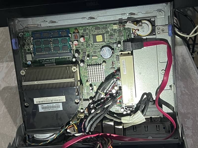 Dell OptiPlex 7040 4