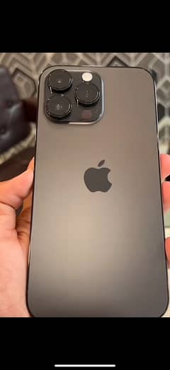 iPhone 14 Pro Max