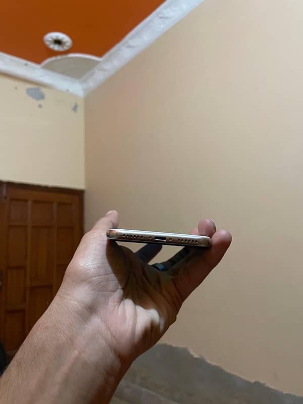 Iphone x 64gb pta approved 10/10 condition 5