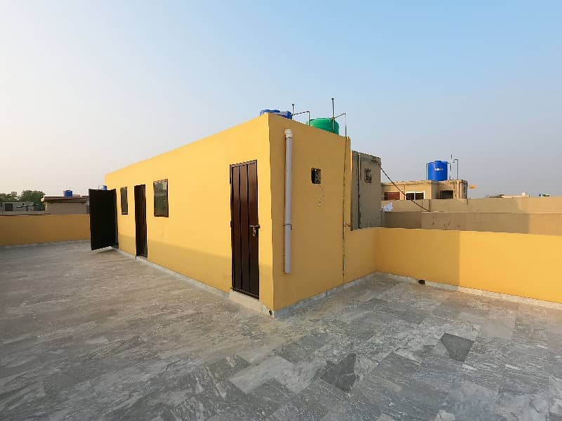 Get An Attractive Near To Mosque House In Architects Engineers Housing Society Under Rs. 40500000 35