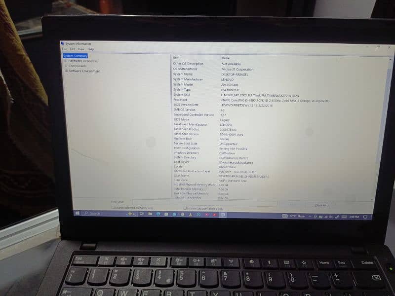 LENOVO THINKPAD X270 8GB i5, 6GEN 3