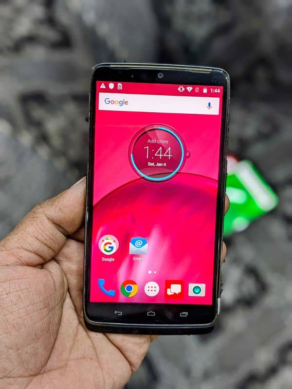 moto turbo phone 3/32 gb pta aporoved 3