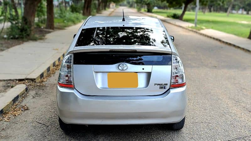 Toyota Prius 2011 / 2015 Non accidental guaranteed 3