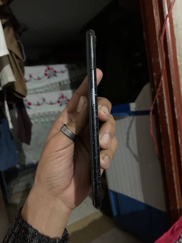 iPhone 7plus 128gb PTA Exchange possible 4