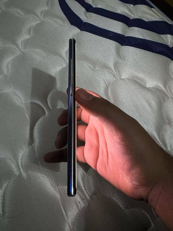 samsung note 10 plus  12/256gb 7