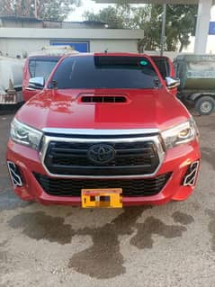 Toyota Hilux Revo V 2017