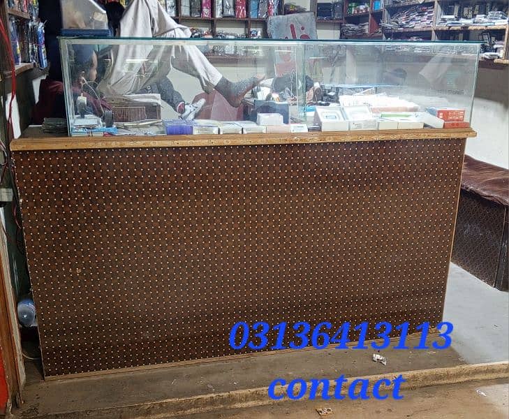 mobile shop ka galas wala counter Aur galas sehlf frame emergency sale 1