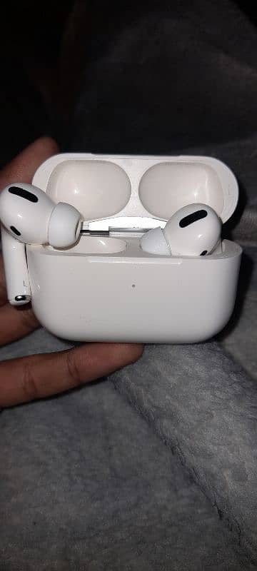 airpods pro 2nd gen 1