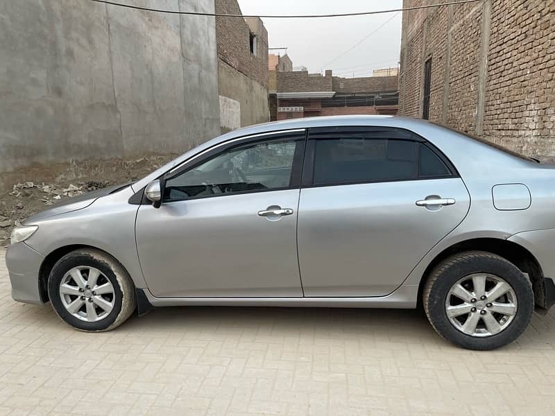 Toyota Corolla GLI 2013 2