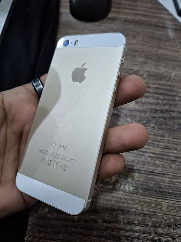 Apple iPhone 5s 16GB 10 By 10 6