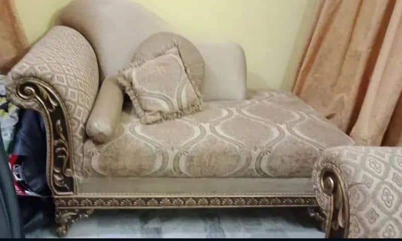 New 5 seater sofas with cushions, dewan included 0