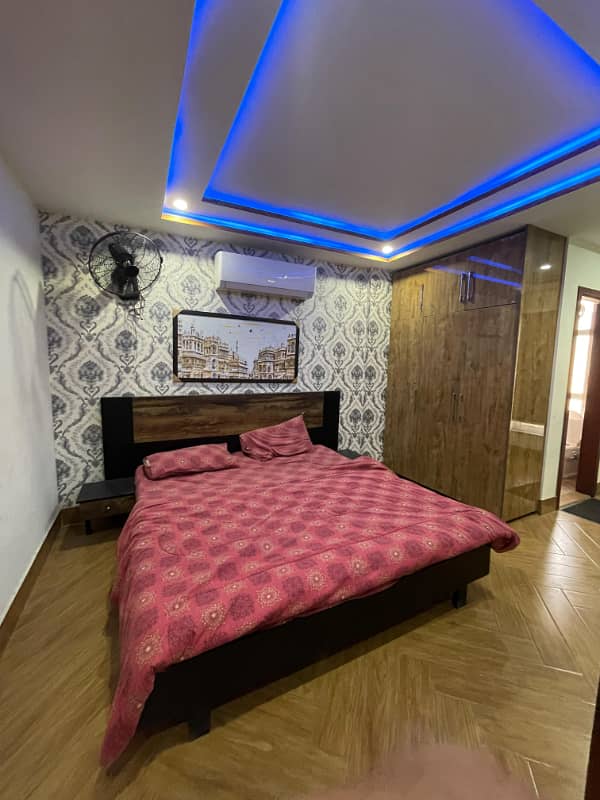 One Bed Luxury Full Furnished Appartment For Rent In Bahria Town LHR 2