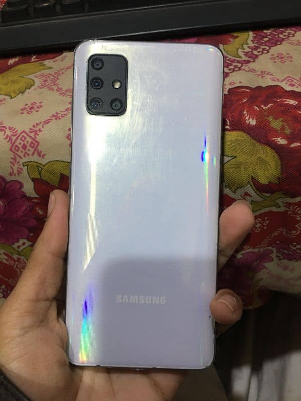 Samsung Galaxy A51 4