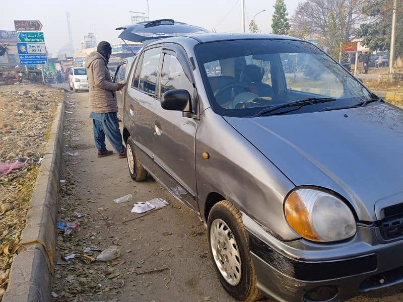 Hyundai Santro 2005 my jaz numbr o3o37337430 watp py rbta kary 1