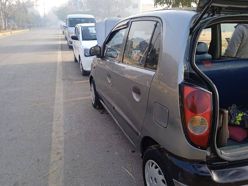 Hyundai Santro 2005 my jaz numbr o3o37337430 watp py rbta kary 6