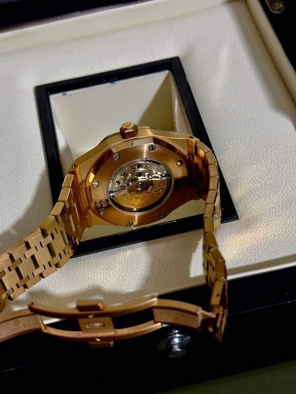 AP rose gold 1