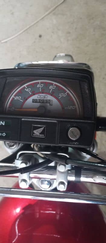 Honda CD 70 urgent for sale 4